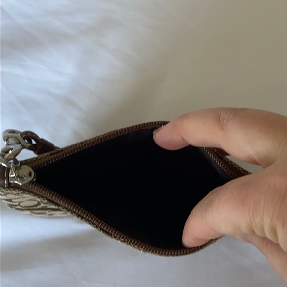 Genuine Coach Wristlet - Picture 3 of 4